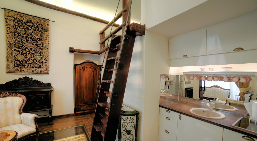Only Krakow Apartments Pokoj fotografie